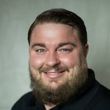 Aaron Dennis, Lebanon, MO Real Estate Associate