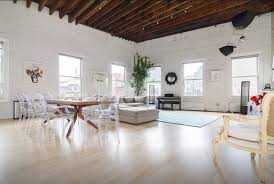Iniciamos el recorrido en uno de los lugares fundacionales de estados unidos. 8 Swanky Airbnb Penthouses You Can Rent For The Night In New York City