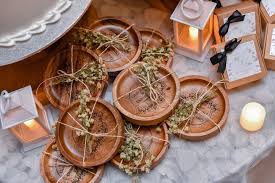 On our 4th Anniversary I married my favorite person Now, Let me reintroduce  myself- Denise Faye Concepcion- Ladaban 📸 Rgborrel Photos 💐 Hiraya  Flowers & Design 💄 Joieyth Erlano 🍽 Pandan Asian Cafe  #oriGIANallymadeforDENISE