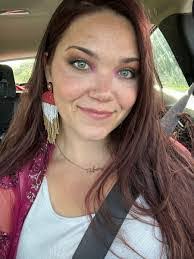 Tiffany Olszewski's Instagram, Twitter & Facebook