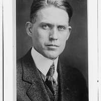 The Minnesota Vikings honored Gen. John Vessey, former