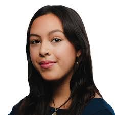 Vanessa Barry's Instagram, Twitter & Facebook