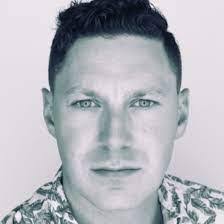 Douglas Hallock's Instagram, Twitter & Facebook