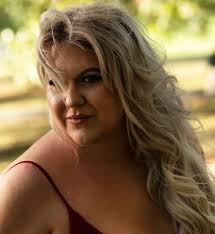 sarah burke (@sarebare246) • Fotos y videos de Instagram