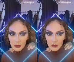 Bikin Pangling, Luna Maya Tampil Beda dengan Gaya Rambut Keriting dan  Makeup Super Bold yang Curi Perhatian