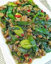 Masakan ini cocok sebagai pelengkap saat dimakan bersama nasi dan lauk pauk lainnya. Jual Jualan Resep Tumis Genjer Oncom By Tsaniwismono Facebook