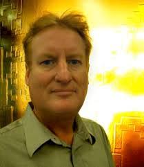 Roger Hewett's Instagram, Twitter & Facebook