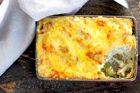 Gratiné de la jardinière de légumes j'aime beaucoup ça et quand c'est fait maison c'est encore meilleur. Gratin De Legumes Au Thermomix Au Comte Et Bechamel De Sarrasin