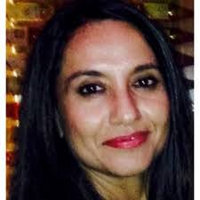 Roopali Sharma's Instagram, Twitter & Facebook