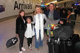 Good morning britain presenter kate garraway has said her husband, derek draper, is still fighting coronavirus after he was rushed to hospital a the end of march. Kate Garraway S Husband In Intensive Care With Coronavirus York Press