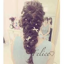 花嫁さんから大人気 憧れラプンツェルの髪型カタログ ヘアアレンジ ウェディング ヘアスタイル 美髪