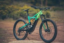 the mother of all e bikes specialized s levo kenevo is here flow mountain bike mountain biking bike reviews bike