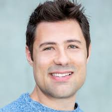 Renato Cordeiro Ferreira (@renatocf_)