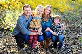 Family Photography Gallery 50 Amazing Ideas Photography Gallery Family Photography Family Portrait Poses
