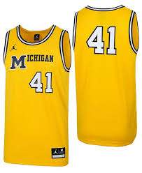 On the inside it has the nike elite logo and the outside that's visible below has a block m on it. Jordan Men S Michigan Wolverines Replica Basketball Jersey Reviews Sports Fan Shop By Lids Men Macy S