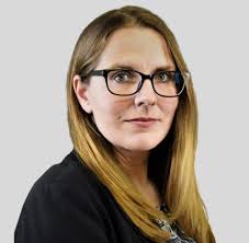 Jennifer Blazer's Instagram, Twitter & Facebook