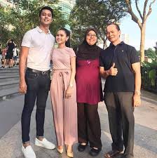 My husband often cheats on. Rotikaya Wah Seronok Alif Aziz Dan Bella Astillah Bawa Facebook