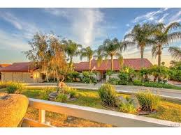 Former Usmnt Captain Carlos Bocanegra Lists In Socal