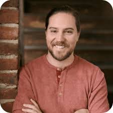 Tina Lykins's Instagram, Twitter & Facebook