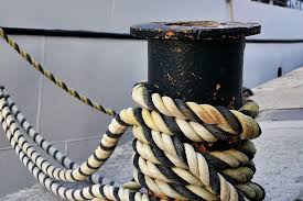 En náutica, el calabrote es un cabo de los más gruesos usados por la marina para estachas de remolque, halar los barcos a lo largo de muelles. Cadena Calabrote Oido Foto Gratis En Pixabay