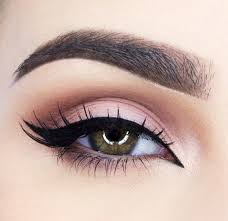 Wicked eye liner winged liner tutorial. Eyeliner Ideas 8 Alternatives To Cat Eye Makeup Thefashionspot