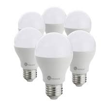 Oggi vediamo da vicino la lampada led per la semina in casa o in semenzaio. Le 6 Migliori Lampadine A Led Per Casa Guida All Acquisto