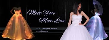 Eine zusammenfassung unserer top hochzeitskleid ballkleider. 2021 Neuankommling Hochzeit Brautkleid Glow In The Dark Leuchten Leuchtend Leuchtende Led Glasfaser Brautkleid Buy Brautkleid Led Fiber Optic Hochzeit Kleid Leuchtende Led Kleid Product On Alibaba Com