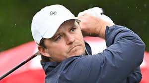 DP World Tour Q-School: Eddie Pepperell regains tour card with late birdie  surge at Infinitum in Spain
