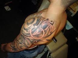 Gyro y johnny deciden dirigirse a la ciudad y adquirir el brazo derecho. Tatuajes En El Brazo Para Hombres Ideas Y Fotografias