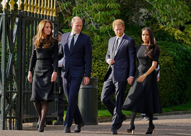 William and Kate 'not interested in drama' of Harry visit amid cancer  treatment | The Independent