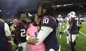 DeAndre Hopkins to donate playoff check to family of slain girl