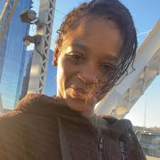 Amazon.com : Dubai Chocolate Bar Pistachio and Crispy Kataifi Filled 3.5  oz, Luxury Dubai Chocolate with Knafeh, Fresh Daily Production, Perfect for  Gifting (Pack of 1) : Grocery & Gourmet Food