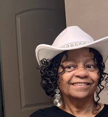 Just wanted to thank the staff for a great New Year's party. We had a great  time. Oh and I have to get a picture of the two best looking people wearing