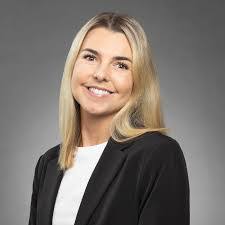 Lindsey Ragan's Instagram, Twitter & Facebook