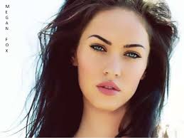 Top 50 attractive female actresses. 10 Most Beautiful And Attractive Actresses