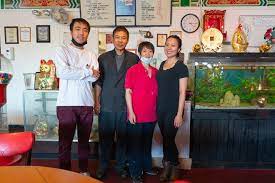 Beloved Phoenix Chinese Restaurant New Hong Kong Has Sold What S Next