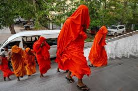 僧侶22人が大麻110キロ所持の疑い、スリランカの空港で逮捕