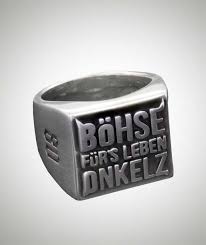 Ring Bohse Fur S Leben Onkelz Bohse Onkelz Tattoo Pfoten Tattoo Hund
