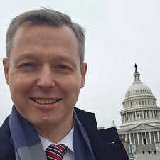 In Washington nehme ich erneut am transatlantischen Forum teil, zu dem sich  die Parlamentarische Versammlung der NATO trifft. Zuvor habe ich mich im  State Department mit José Cunningham, Assistant Secretary of State,