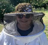 Beekeeping Basics with Marisa Papetti of Marie's Bees