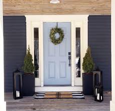 Aside from the exterior of the house and its curb appeal, what makes the house more inviting for guests is the interior. 17 Welcoming Exterior Entryway Ideas For Your Home