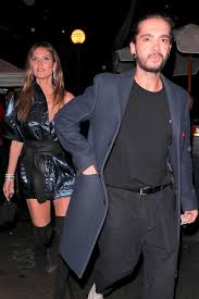 Tom kaulitz is a german musician who has been dating heidi klum since march 2018. Heidi Klum Tom Kaulitz Endlich Aussert Er Sich Zum Beziehungsstatu