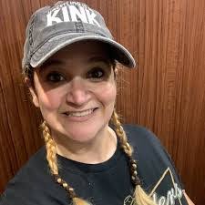 Alison Faye's Instagram, Twitter & Facebook