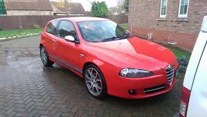 A prima vista, questa speciale 147 si riconosce per l'assetto ribassato. Alfa Romeo 147 Ducati Corse Q2 For Sale