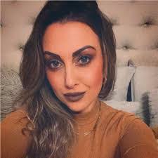 Stephanie Cogliano's Instagram, Twitter & Facebook