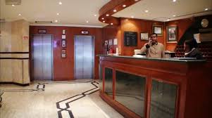 The rush inn dubai is conveniently located in the heart of bur dubai, close to bank street, sheikh zayed road, deira, the world trade centre and jumeriah, and just five kilometers from dubai airport. Rush Inn Hotel Dubai United Arab Emirates Book Rush Inn Hotel Online