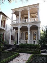 New Orleans Homes And Neighborhoods Garden District Homes Photos 3 New Orleans Homes New Orleans Architecture Historic Home