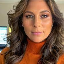 Dina Stagg's Instagram, Twitter & Facebook