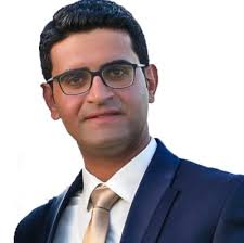 Massive Bridge Transported Across River Using Heavy Cranes