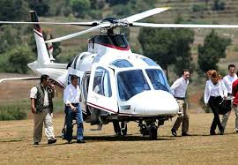 El presidente colombiano iván duque denunció este viernes que el helicóptero en que viajaba fue atacado con disparos, cerca de la frontera entre colombia y venezuela, pero que el dispositivo aéreo de su seguridad evitó que ocurriera algo letal. Muere Empresario En Helicoptero Que Utilizaba Pena Nieto